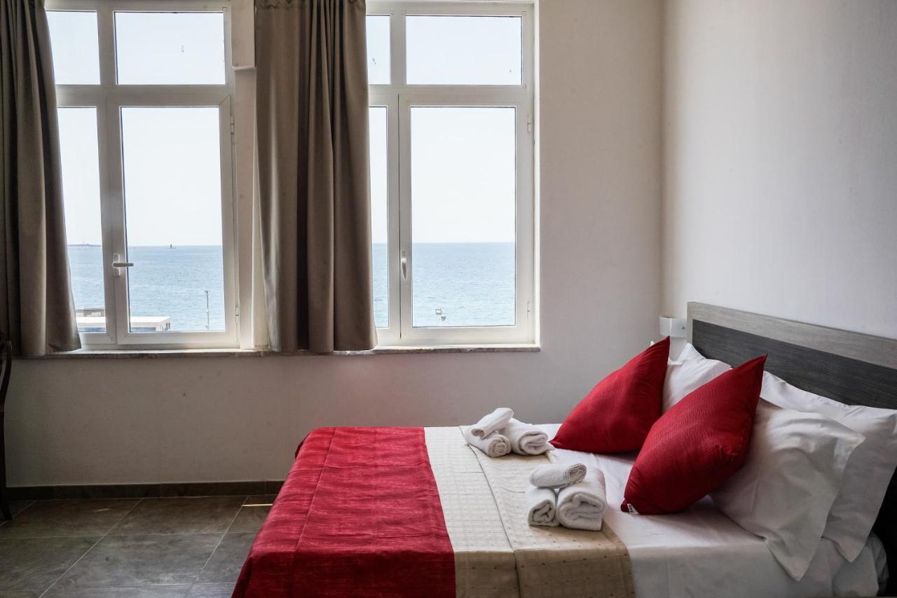 Hotel Virgilio タラント エクステリア 写真